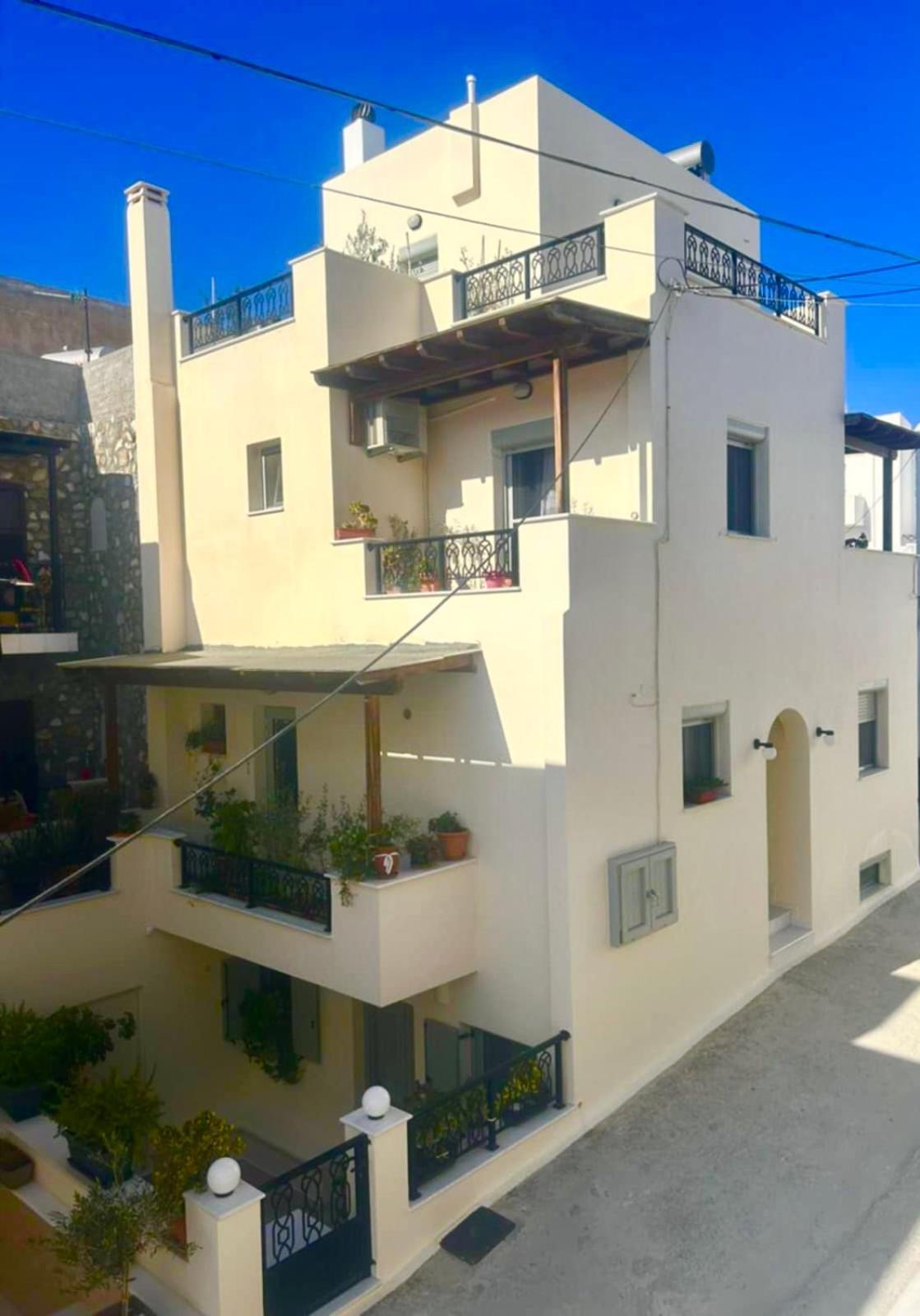 Independent Agapitos Apart , 2Bdrm, Private Patio Naxos City Dış mekan fotoğraf