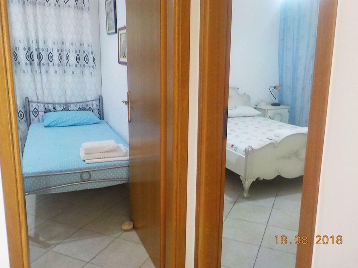 Independent Agapitos Apart , 2Bdrm, Private Patio Naxos City Dış mekan fotoğraf